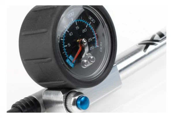 XLC Pompe Haute Pression HighAir PRO CNC Bleu PU-H03 4 XLC Pompe Haute Pression HighAir PRO CNC Bleu PU-H03 – Image 2