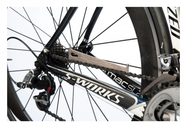 PARK TOOL Outil Vérificateur D'usure De Chaîne CC-3.2 6 PARK TOOL Outil Vérificateur D'usure De Chaîne CC-3.2 – Image 4