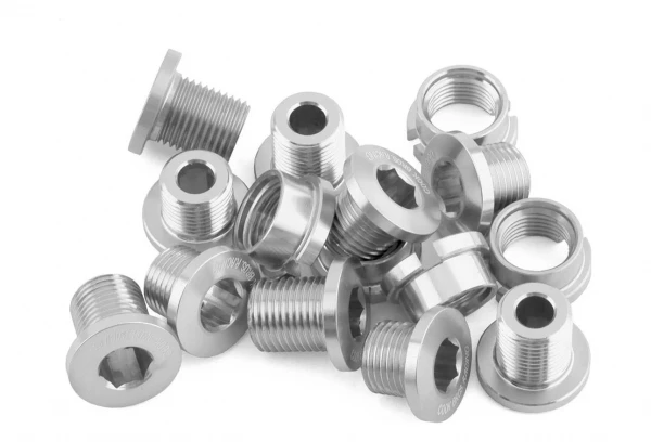 Kit De 15 Vis Cheminées Cook Bros Racing Argent 3 Kit De 15 Vis Cheminées Cook Bros Racing Argent